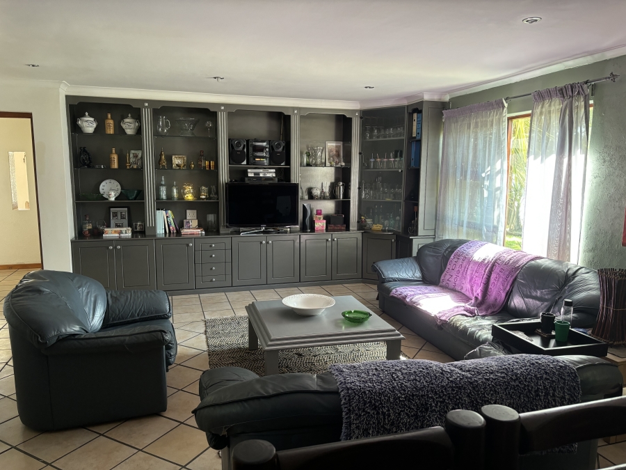 3 Bedroom Property for Sale in Tygerdal Western Cape